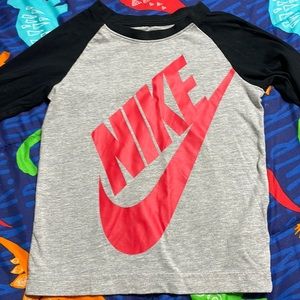 Boys Nike t-shirt